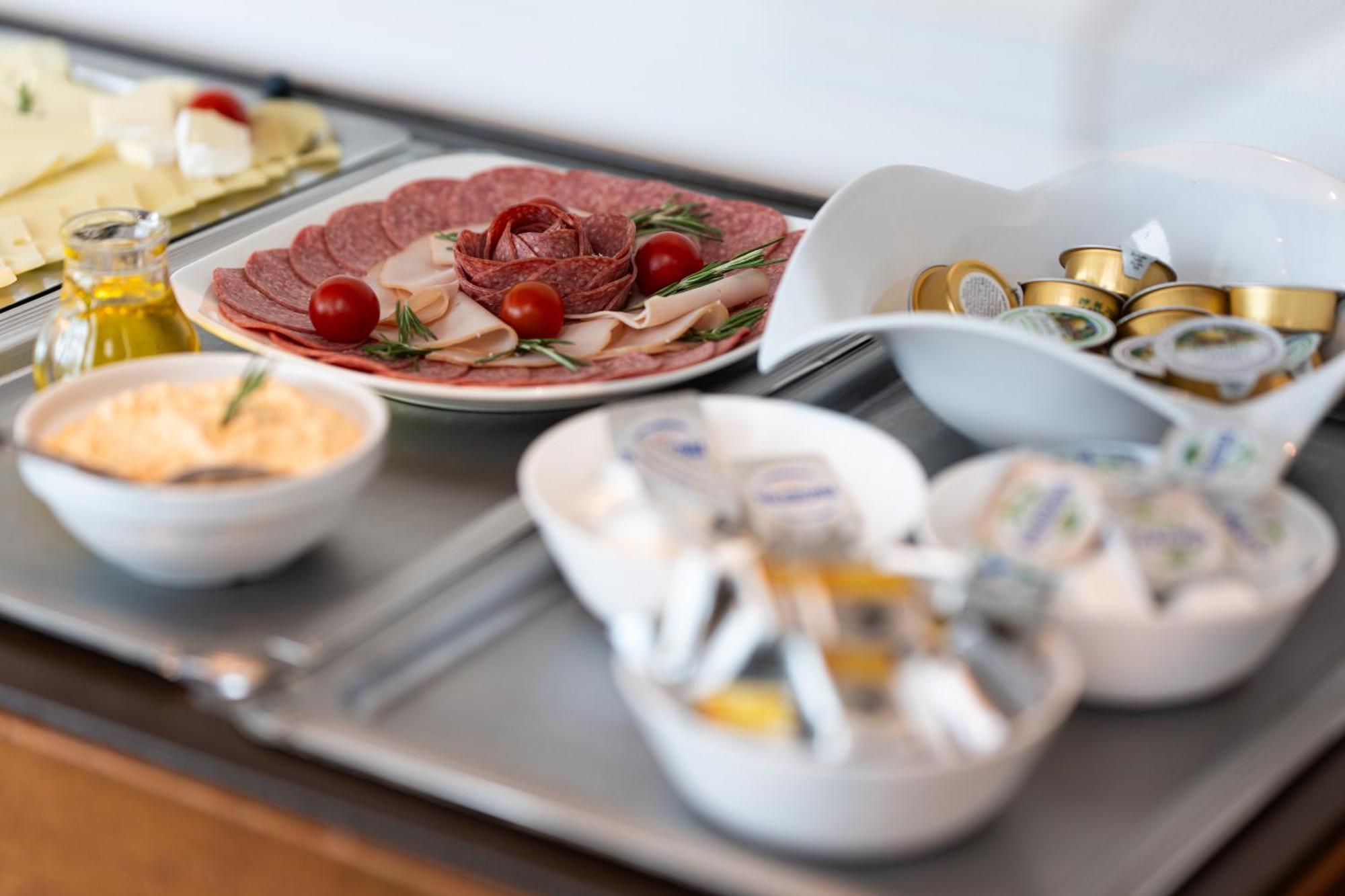 Hotel Design & Budget Schoenbrunn Vienna