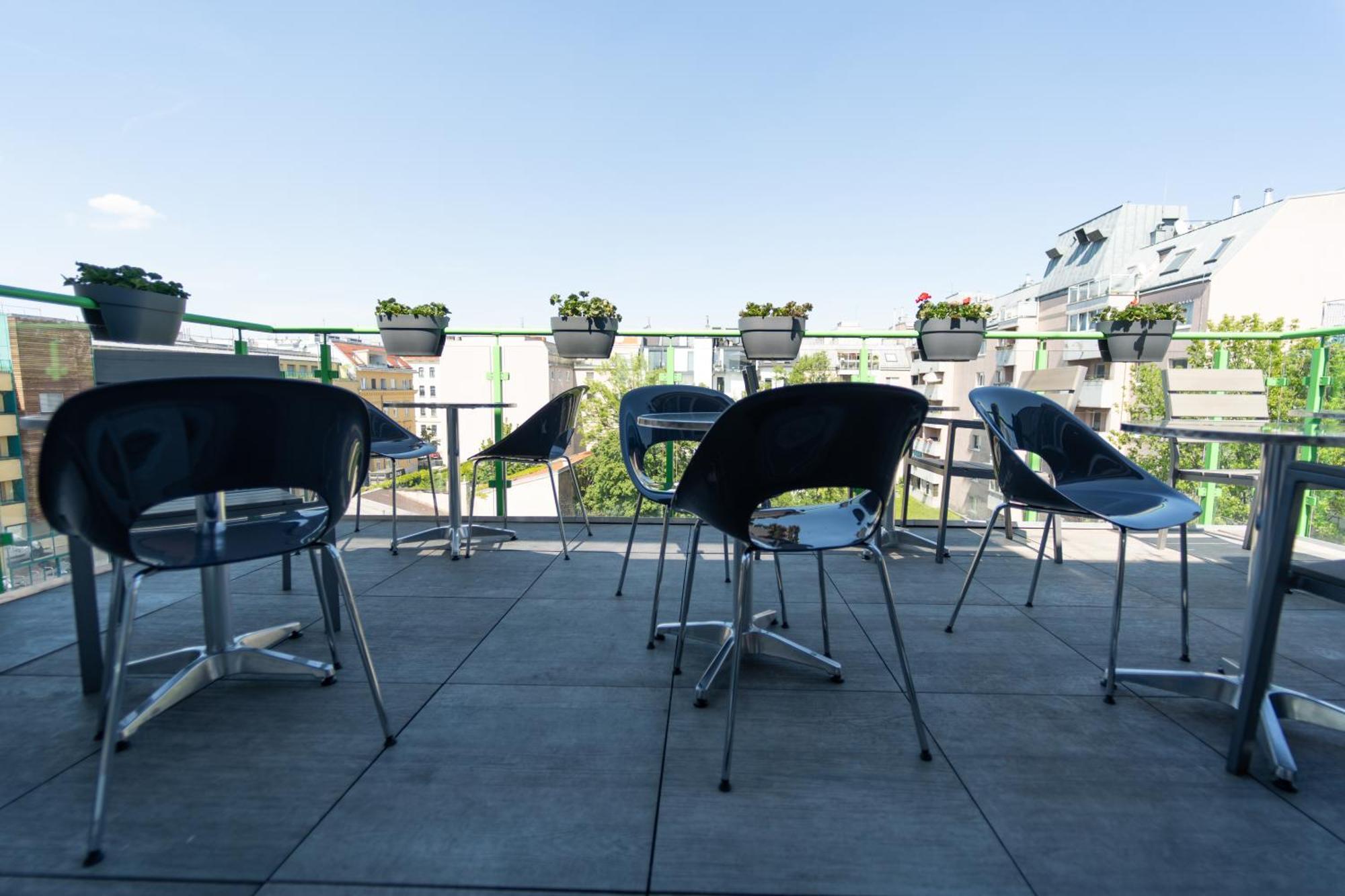 Design & Budget Schoenbrunn Wien